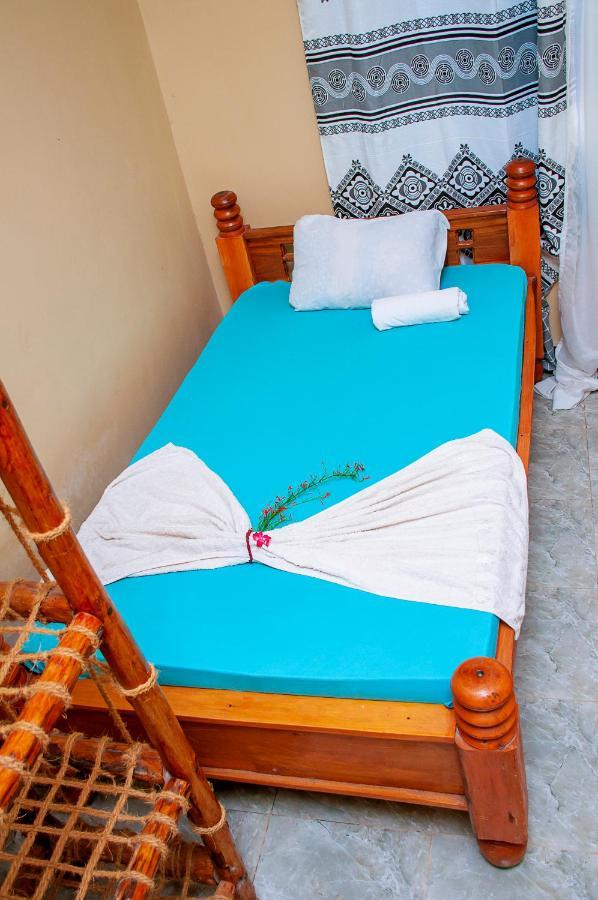 Palm Nungwi Bed & Breakfast Exterior photo